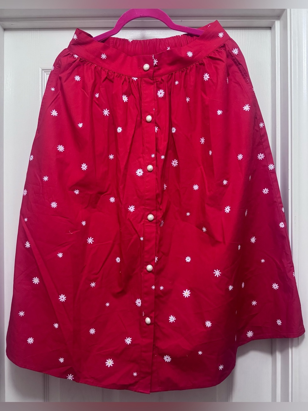 ban.do Red Daisy Pearl-Button A-Line Skirt